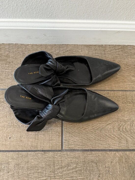 The Row Shoes - The Row Black Leather Bow Kitten Heel Mule Size 39